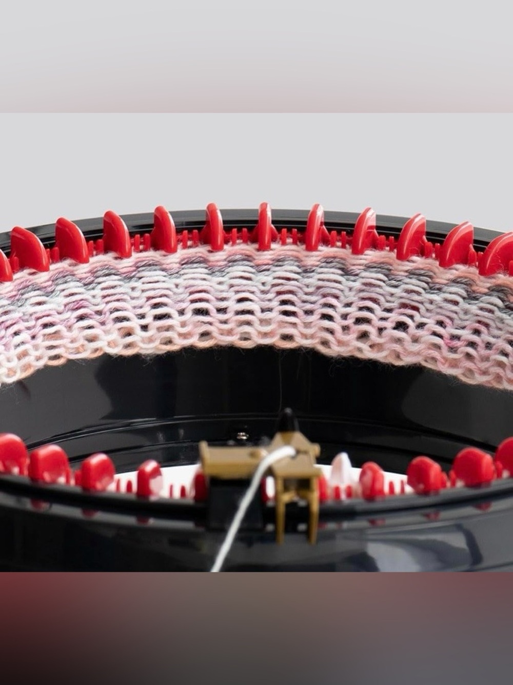 Addi Express King Size Knitting Machine - Picture 4 of 14